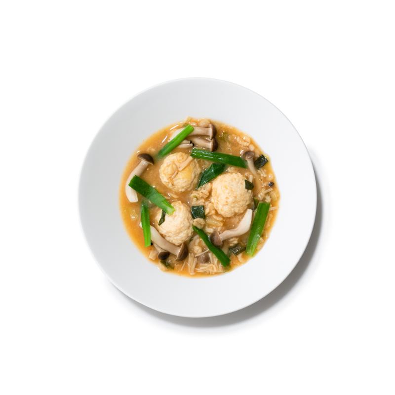 オートミールで煮込んだピリ辛鶏団子チゲ+もち麦