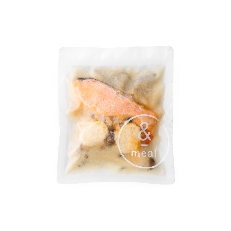 鮭と根菜の具沢山粕汁+もち麦