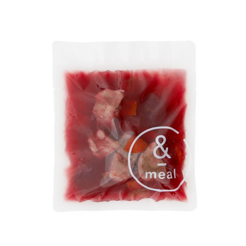 絶品ヒレ肉の本格ボルシチ+パン